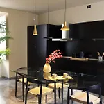 Palazzo Valguarnera - Suites & Luxury Apartments