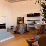 Palazzo Valguarnera - Suites & Luxury Apartments