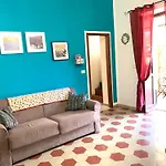 Casa Arenella Appartamento Con Parcheggio Privato