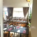 Piazza Marina Chic