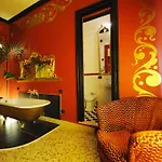 Sultan Suites