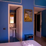 Sultan Suites