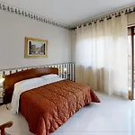B&B Dietro Il Politeama