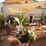 Kaleidos Room