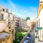 Kalsa Miniloft By Wonderful Italy