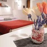 Argo\'S Apartment