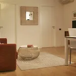 Palazzo Moncada Apartment