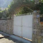Mondello a due passi dal mare