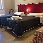 Al Teatro Biondo Guest House