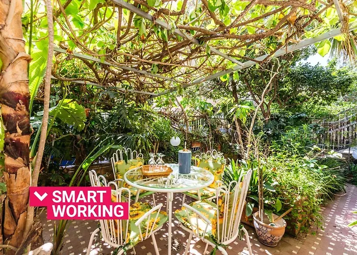Casa Sole Luna Con Giardino By Wonderful Italy
