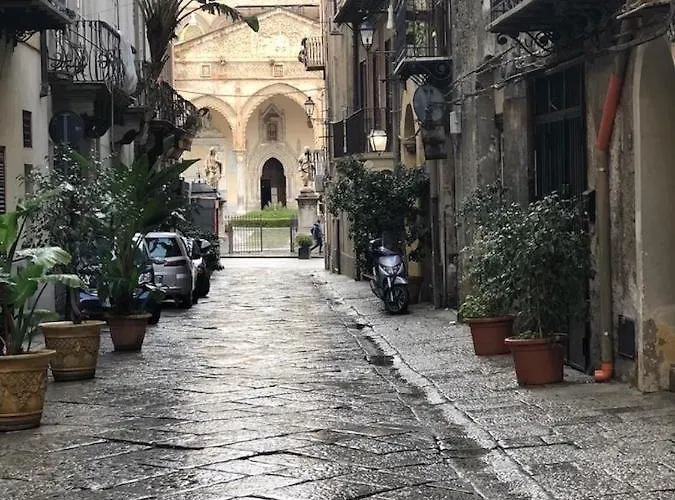 Casa Di Fronte La Cattedrale