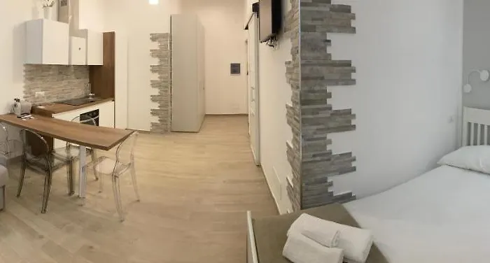 Teatro Apartments Giardino Inglese