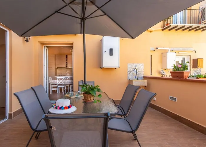 Kalsa Apartment With Terrace By Wonderful Italy