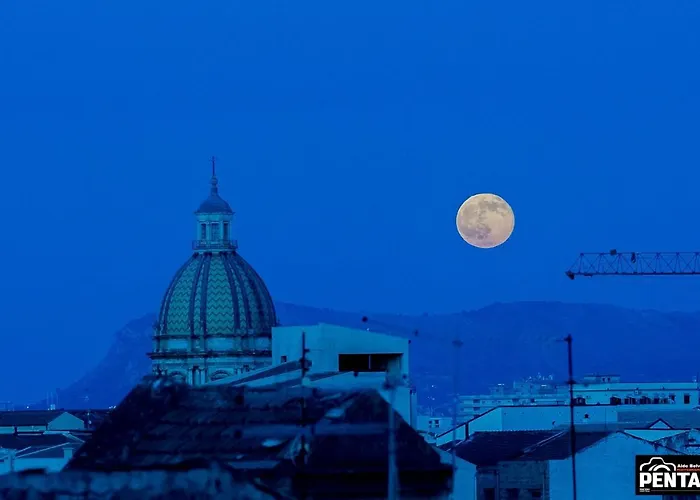 Attico Nel Cuore Del Centro Storico Di Palermo