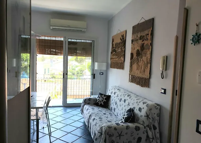 Casa Maro\'
