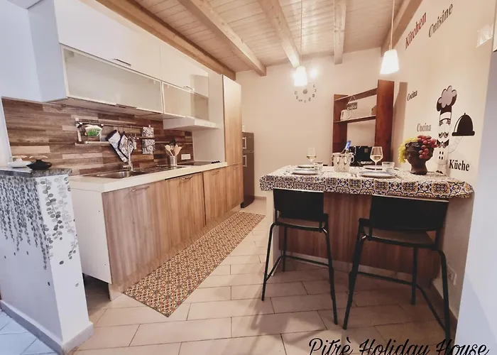 Pitre Holiday House