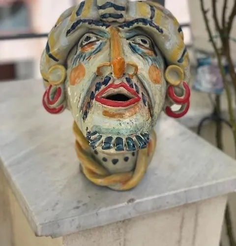 Trikeles