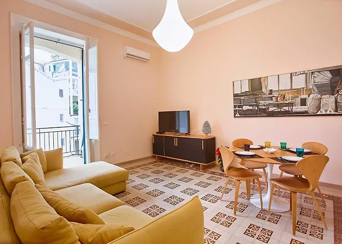 Kmc Suites - Yellow