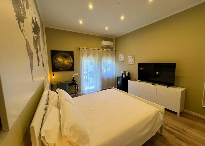 Di Fresco Apartments - Holiday House