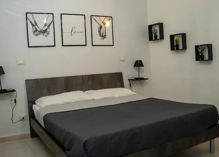 Lion\'S Room