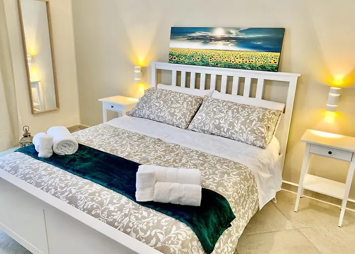 Central Apartment - Le Burnie