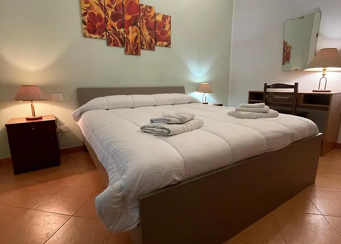 Hola Cathedral House Cadorna