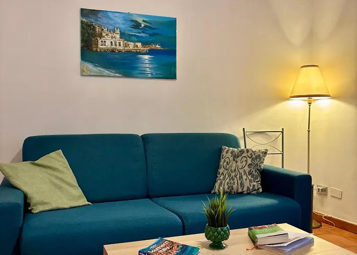 Piazza Marina Apartment