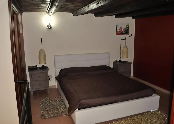 Kalza House