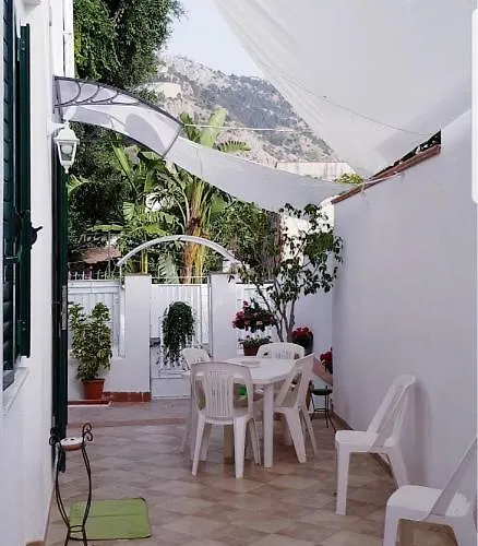 Mondello Home \