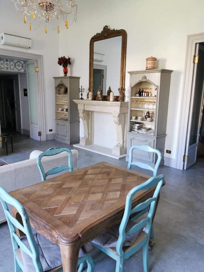 Piazza Marina Chic Apartment Palermo