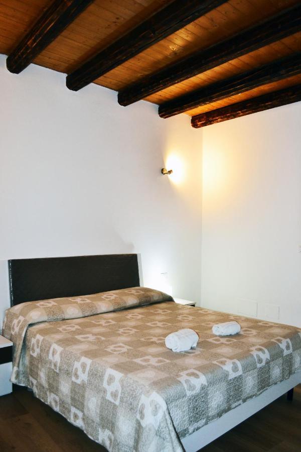 Dimora Castelli Guest house 2*