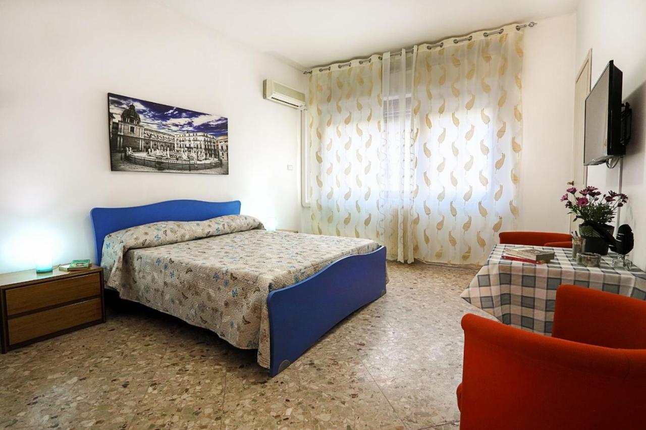 A Casa Di Fra' 2* Palermo