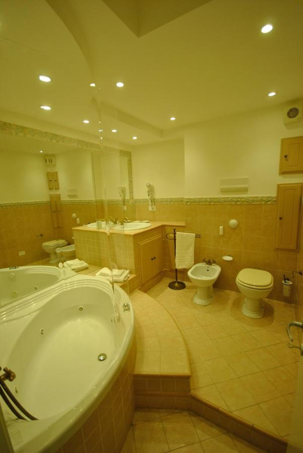 Bed & Breakfast Le Stanze Del Grillo 2*