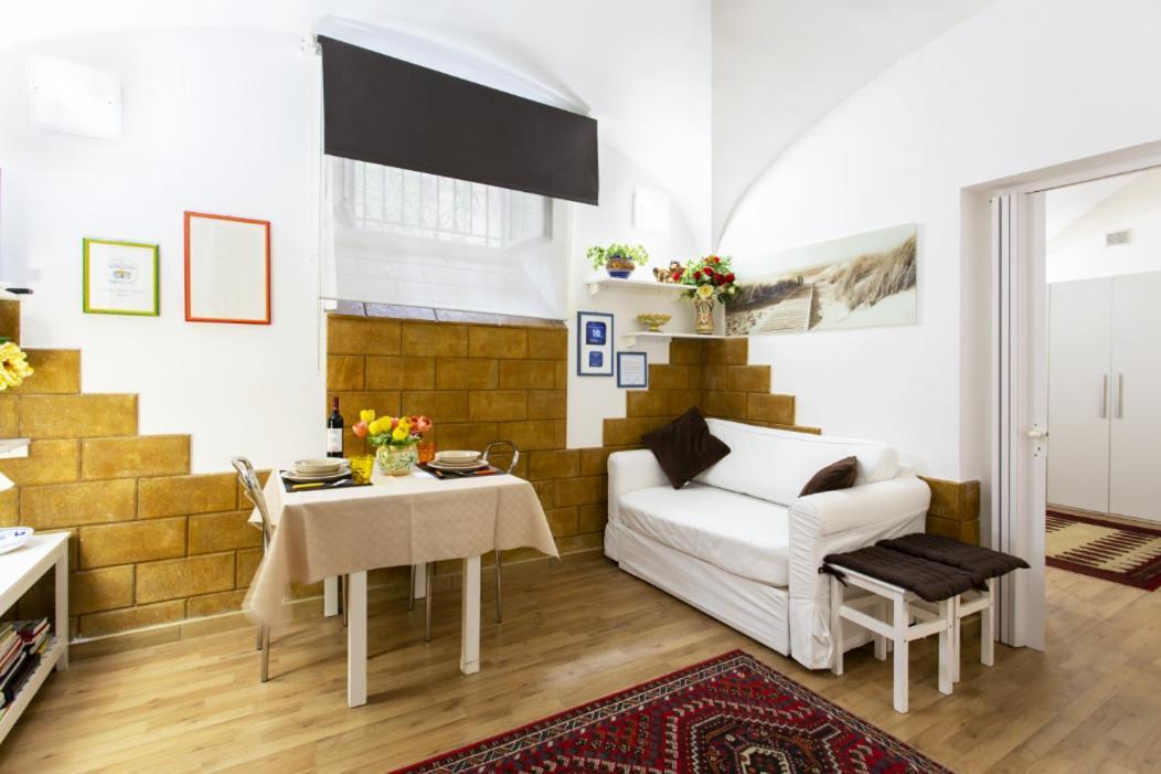 Palermo Central Holiday Apartment *