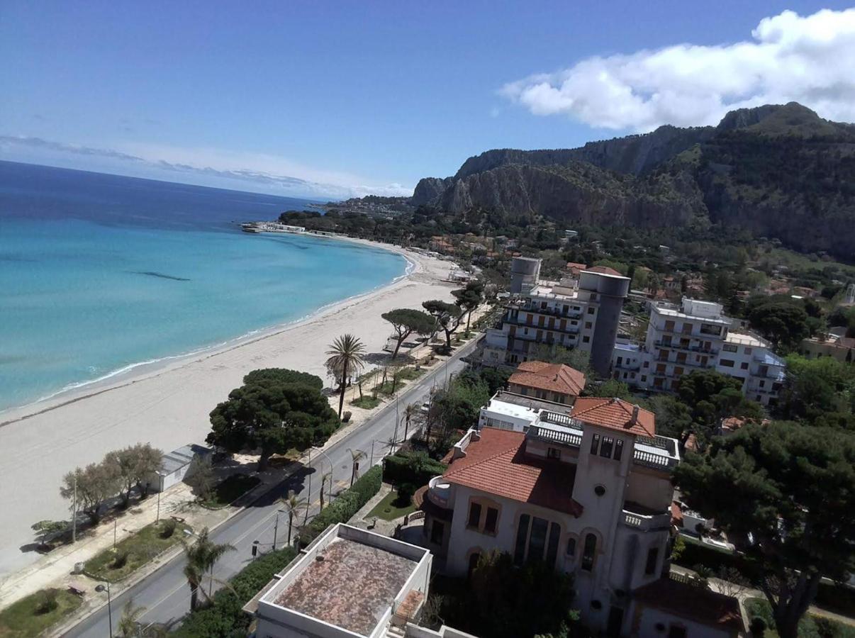 Holiday home Azzurra Beachfront Mondello -