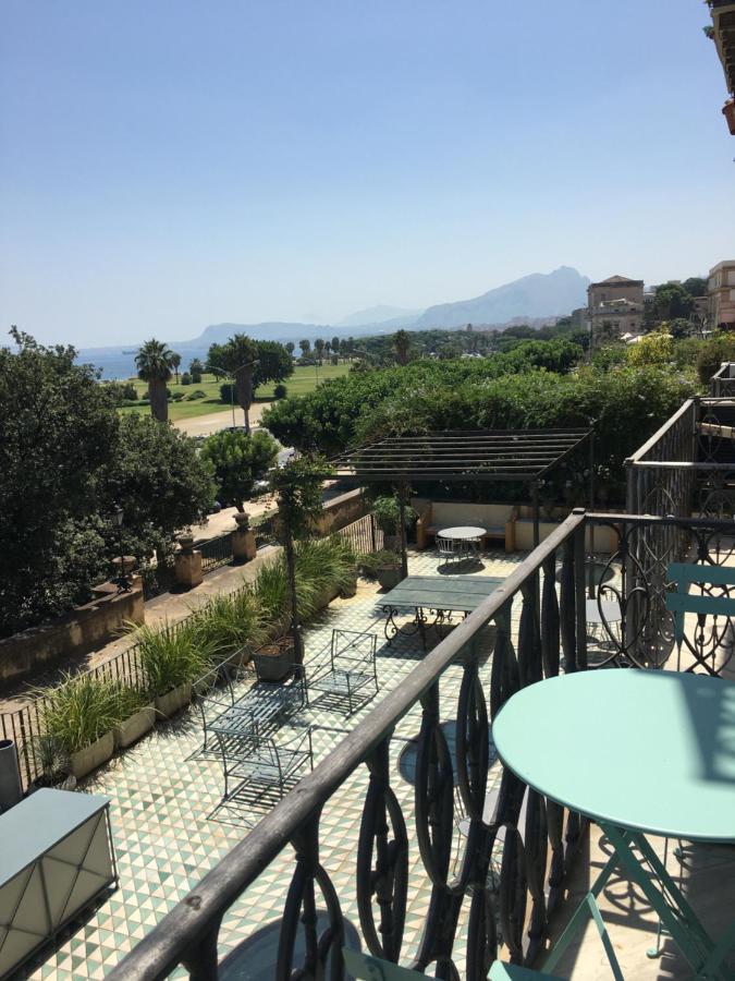 Charming Palazzo Trinacria Apartment *