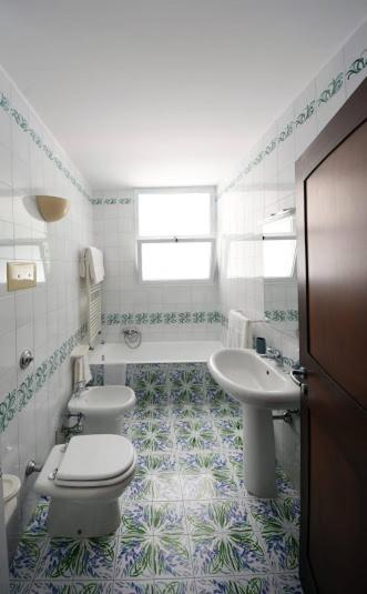 Holiday home Azzurra Beachfront Mondello - *
