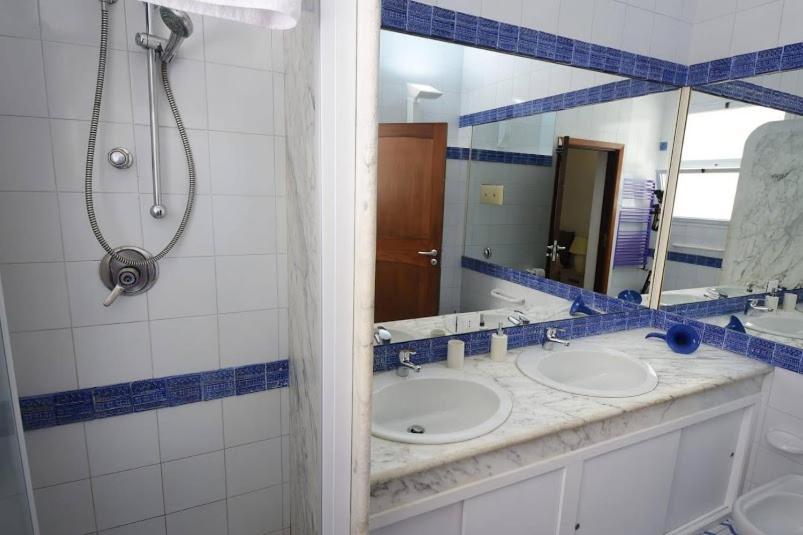 Azzurra Beachfront Mondello -