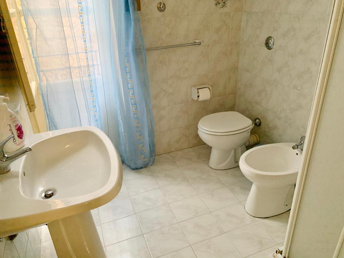 Monfenera 2 Apartment Palermo