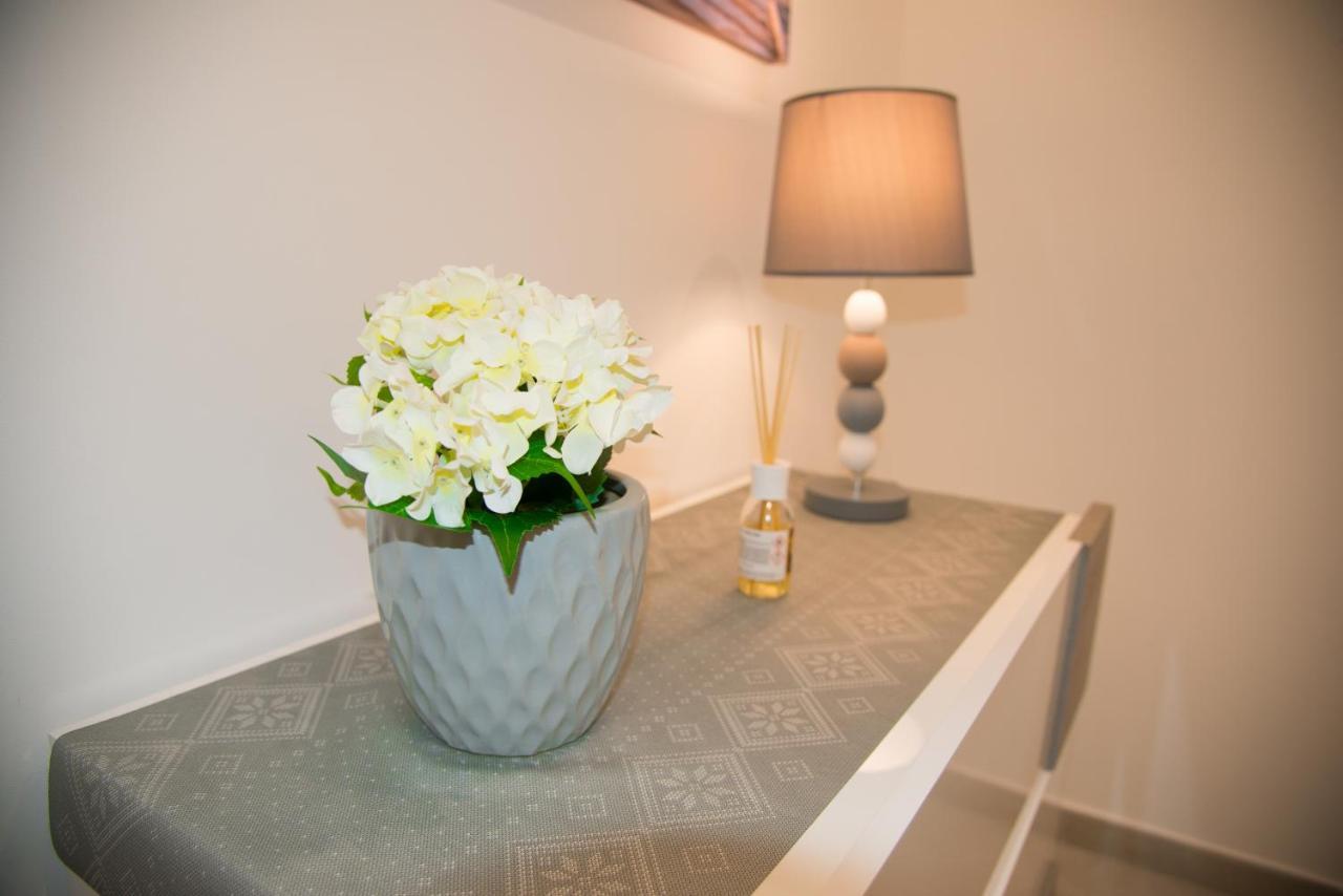 Mondello Manick Mare Apartment *