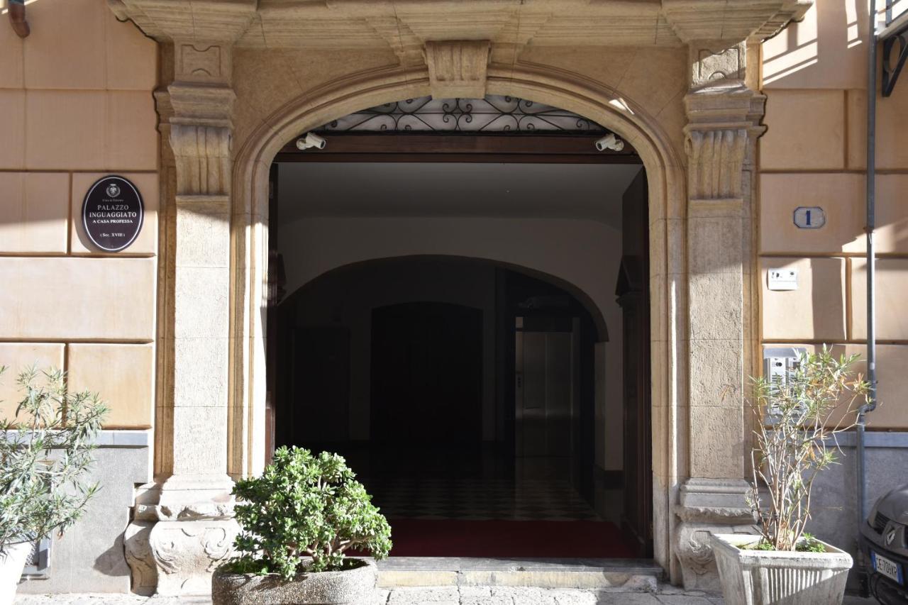 Apartment La Maison Ai Quattro Canti Palermo