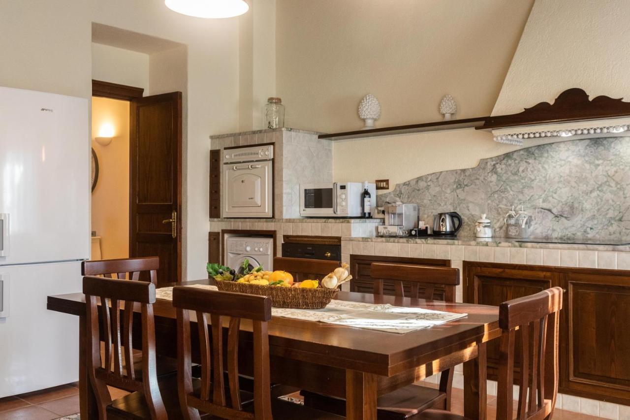 Apartment Porto Antico La Cala