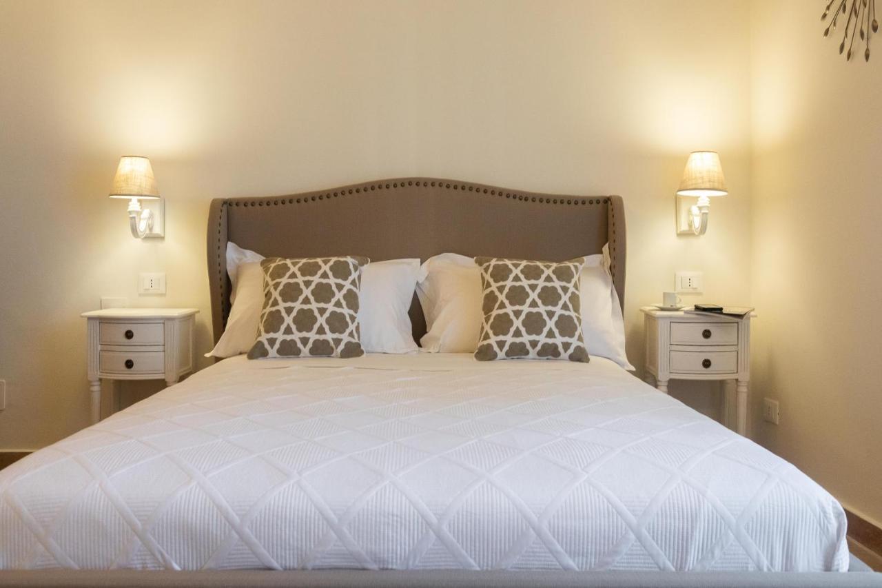 Porto Antico La Cala Apartment Palermo