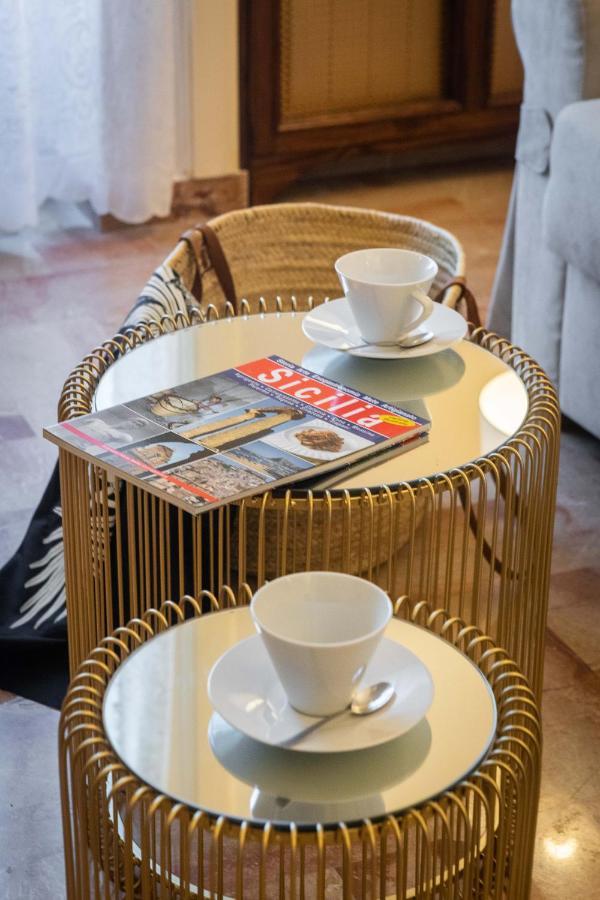 Porto Antico La Cala Apartment Palermo