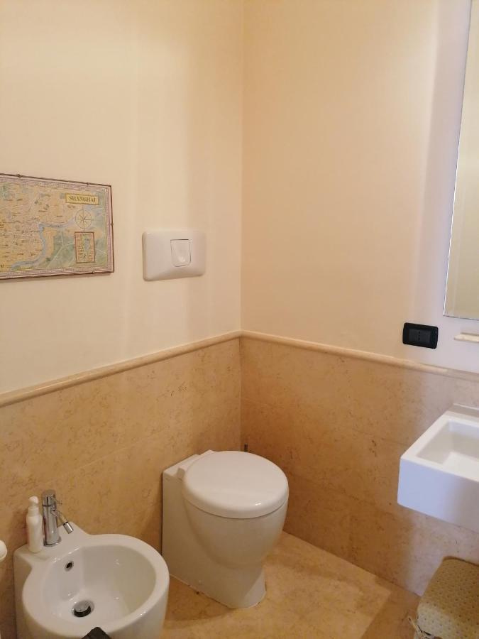 Appartamento Almareni House *
