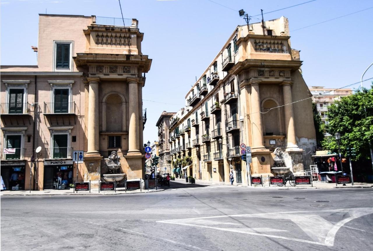 Apartment Porta Vicari With View In Downtown
