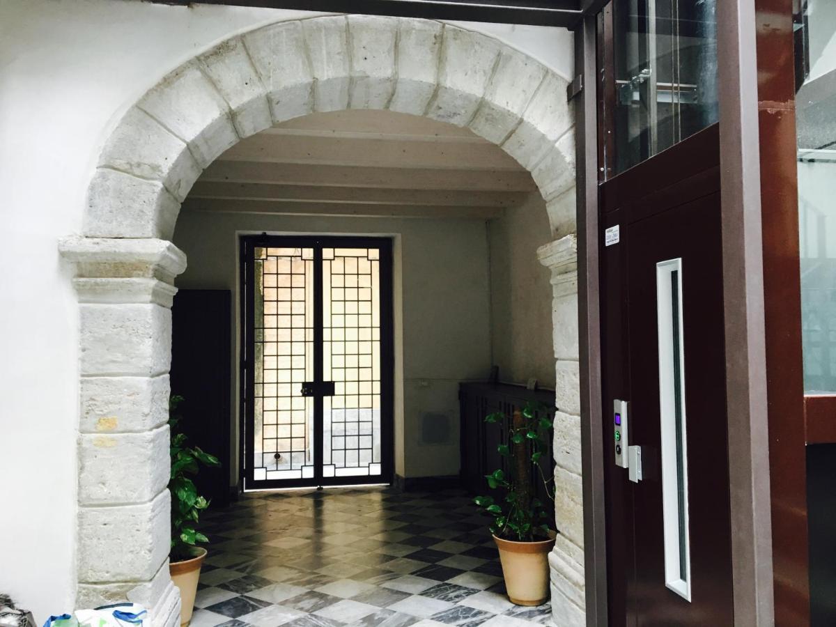 Alloft Guest house