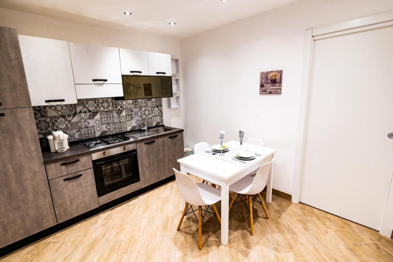 Apartment Meschita Little House *