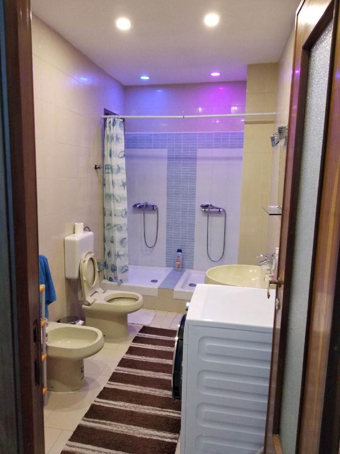 Homestay Solo Single Under 40 - Fkk Naturist Culture - Volunteer Welcome Palermo
