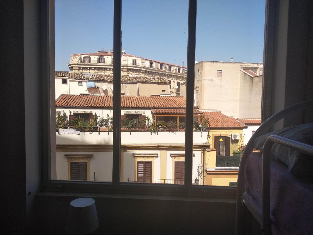 Casa Studenti E Giovani Turisti Fkk - Giochi Di Societa Ed Intimo Party - Volontari Benvenuti Palermo